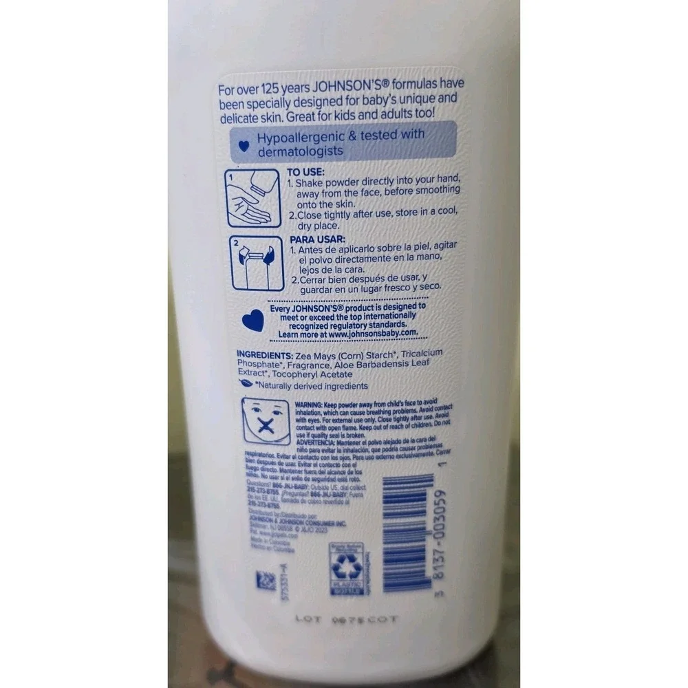 Johnson's Cornstarch Baby Powder with Aloe‎ & Vitamin E, 22 oz ( Pack of 2 )